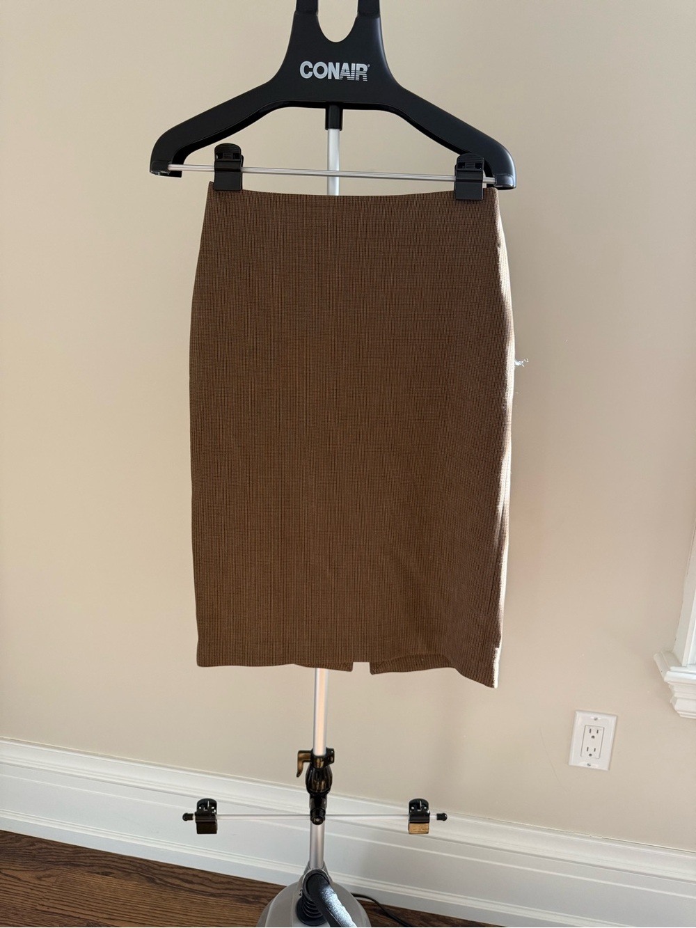 New Babaton Brown Pencil Skirt